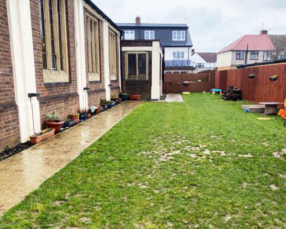 premises-garden
